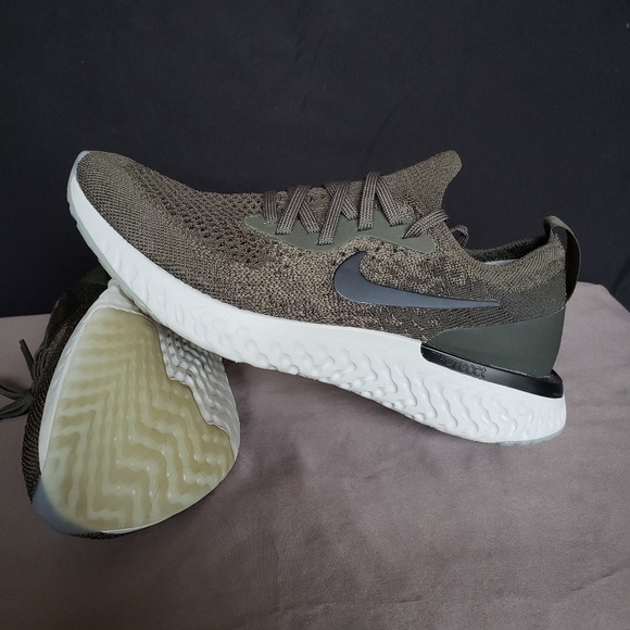 nike epic react cargo